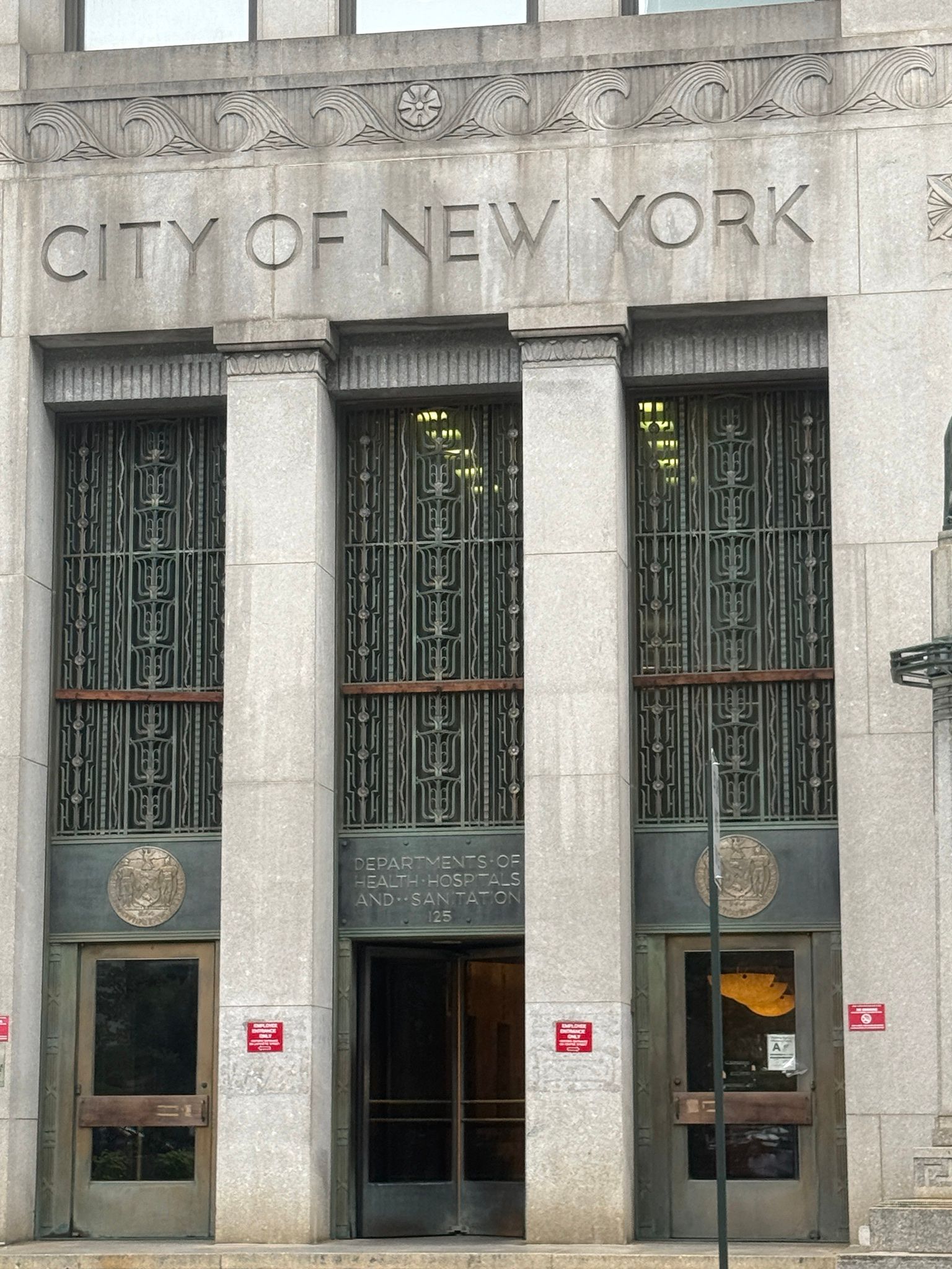 LinkNYC · Worth St & Lafayette St